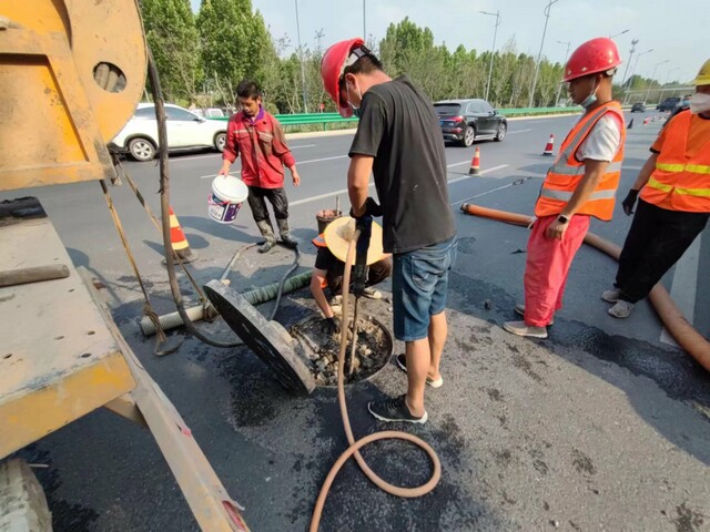 龙潭管道潜水封堵气囊